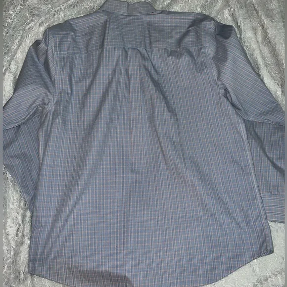 Eddie Bauer dress shirt - Picture 2 of 3